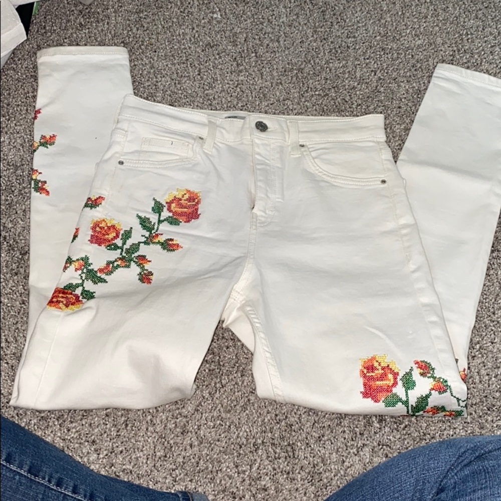 Skinny jeans